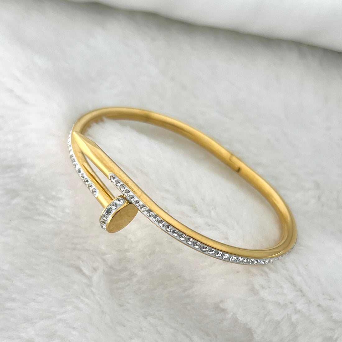 Nail Stoned Bangle