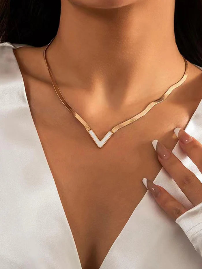 V Necklace